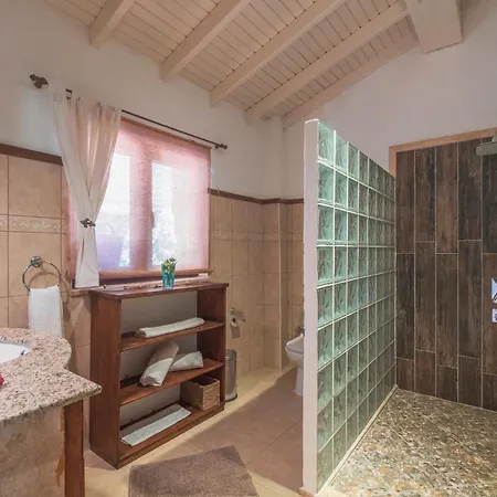 Guenays Garden